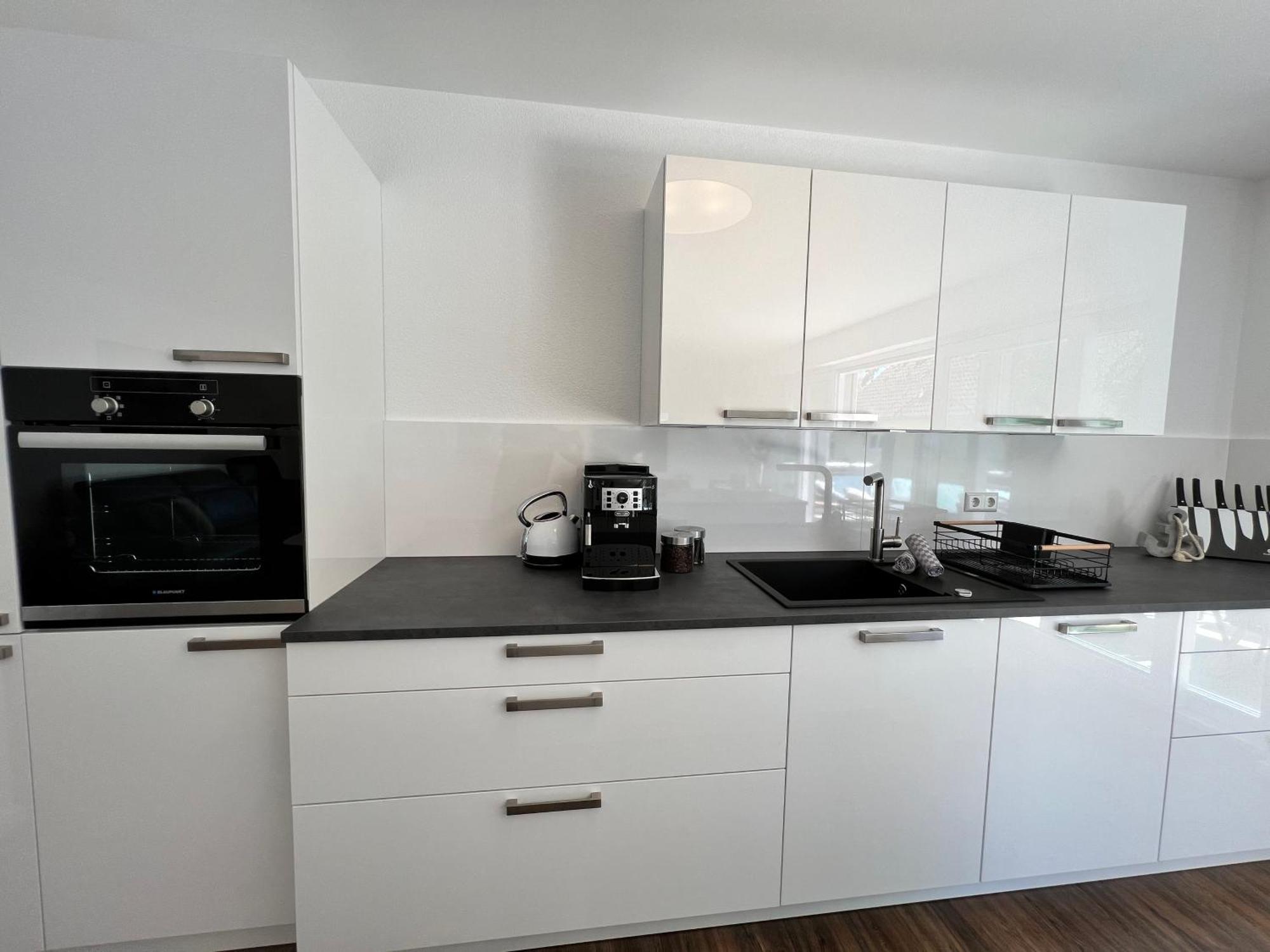 Neues Seeapartment อูเบอร์ลิงเงน ภายนอก รูปภาพ