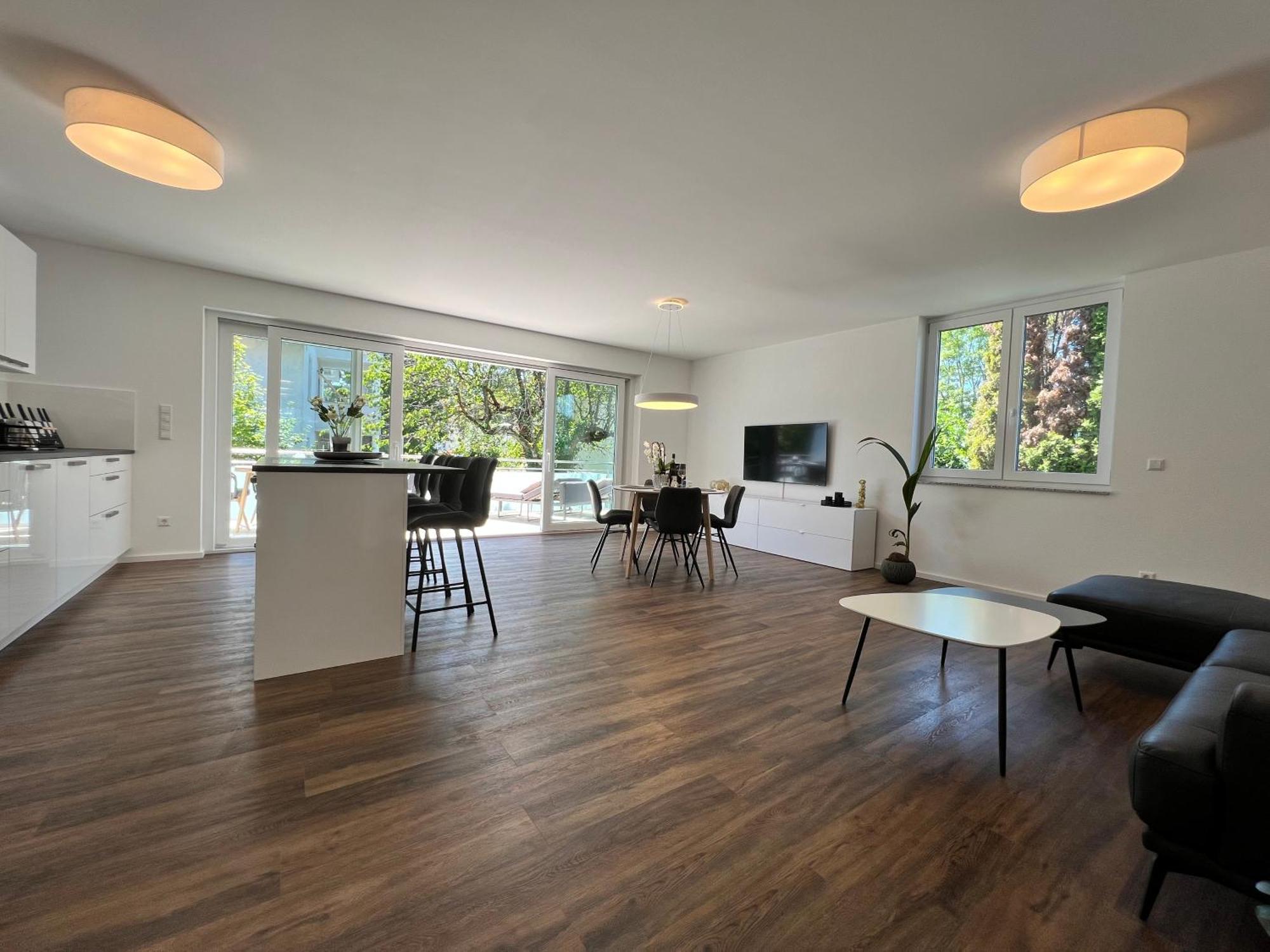 Neues Seeapartment อูเบอร์ลิงเงน ภายนอก รูปภาพ