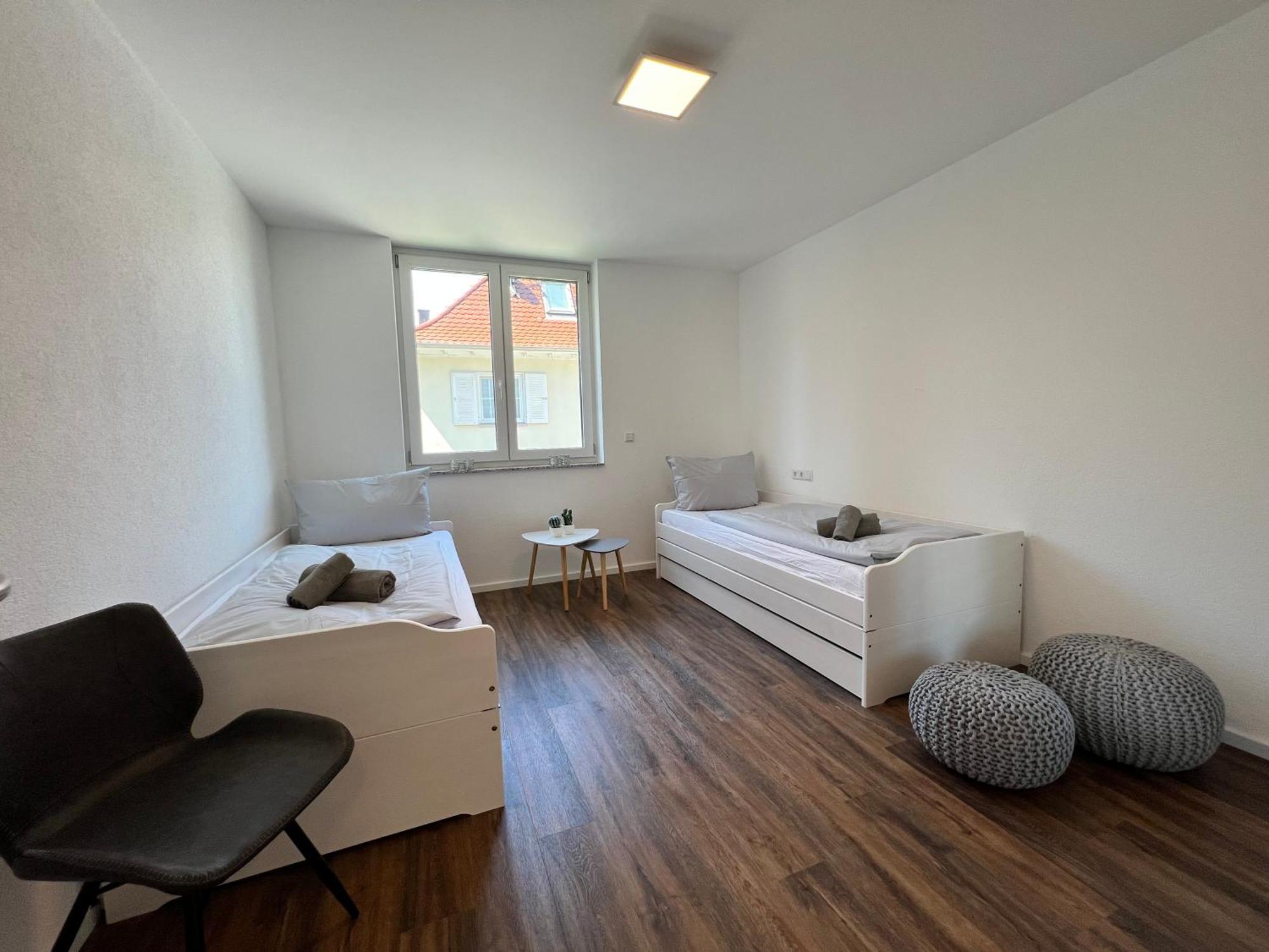 Neues Seeapartment อูเบอร์ลิงเงน ภายนอก รูปภาพ