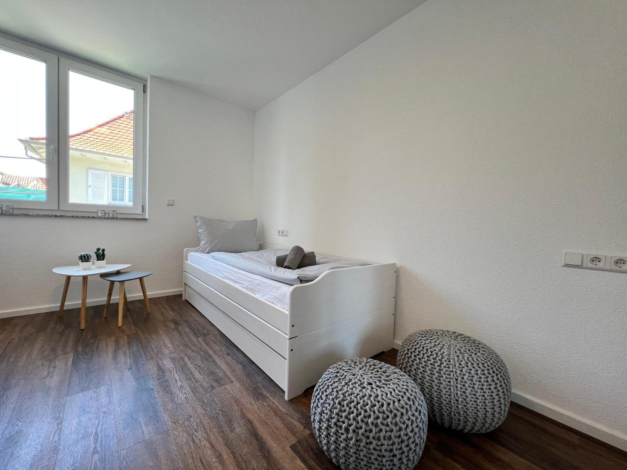 Neues Seeapartment อูเบอร์ลิงเงน ภายนอก รูปภาพ
